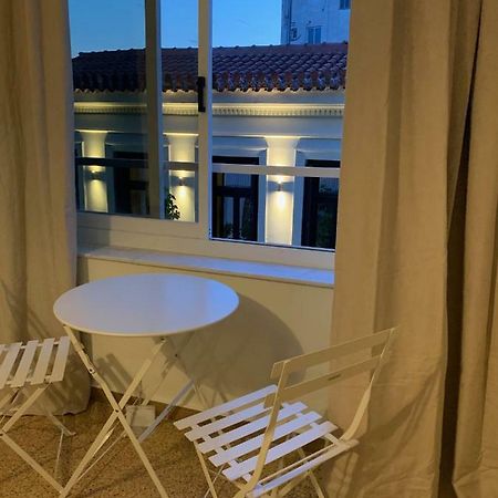 Just A 2Bd Central Apartment * Top Location * Athens Exterior photo